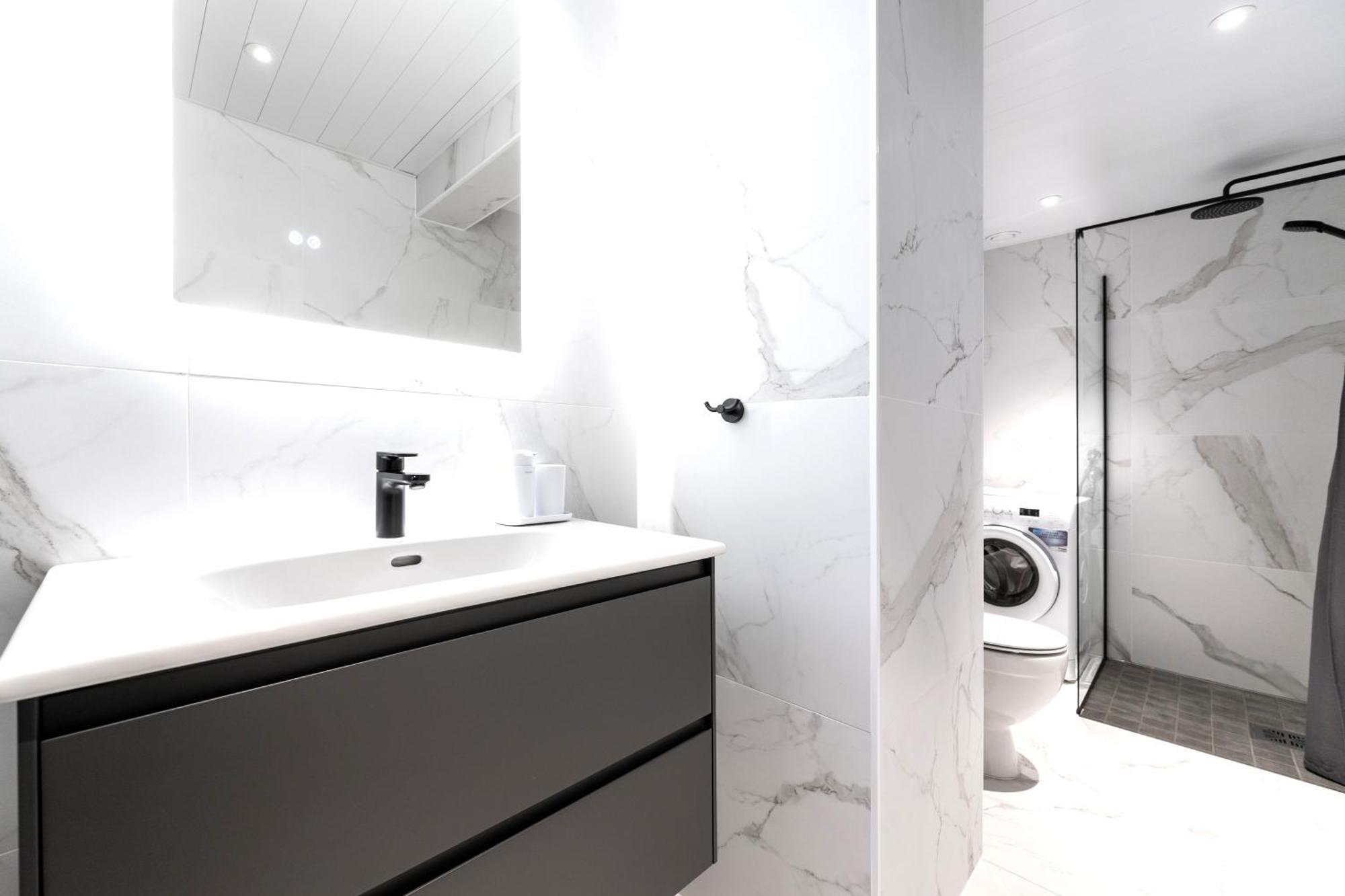 Lägenhetshotell Adelle Viru Keskuses, 9-th Floor 3*